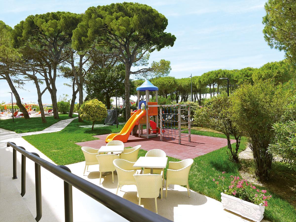 Hotel Bertha Fronte Mare Lido di Jesolo Exteriér fotografie
