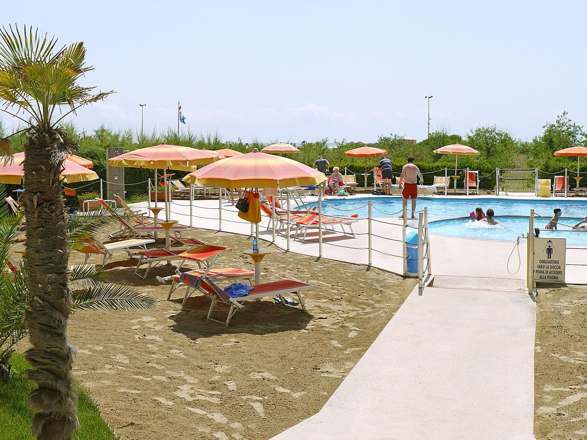 Hotel Bertha Fronte Mare Lido di Jesolo Exteriér fotografie