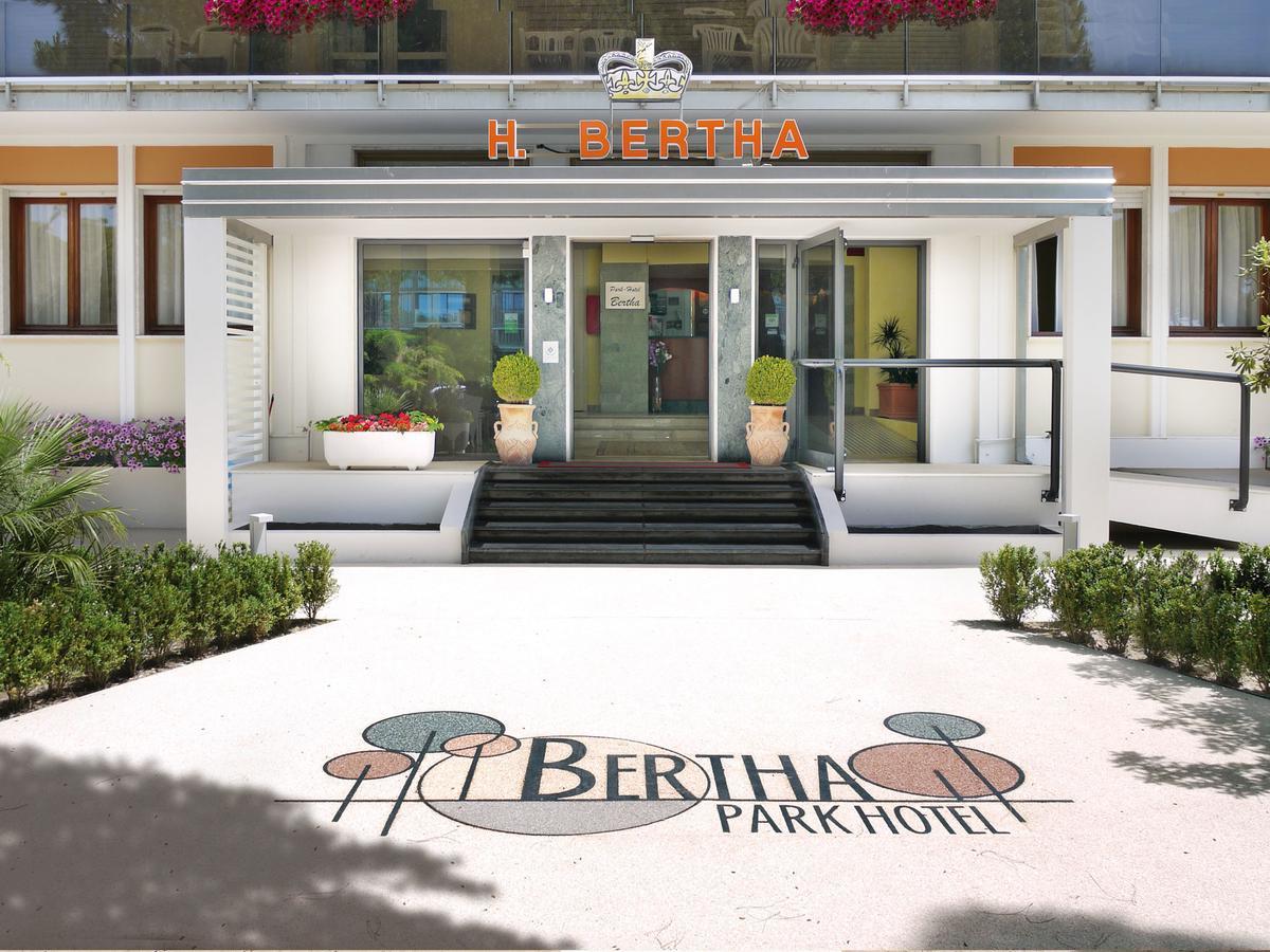 Hotel Bertha Fronte Mare Lido di Jesolo Exteriér fotografie