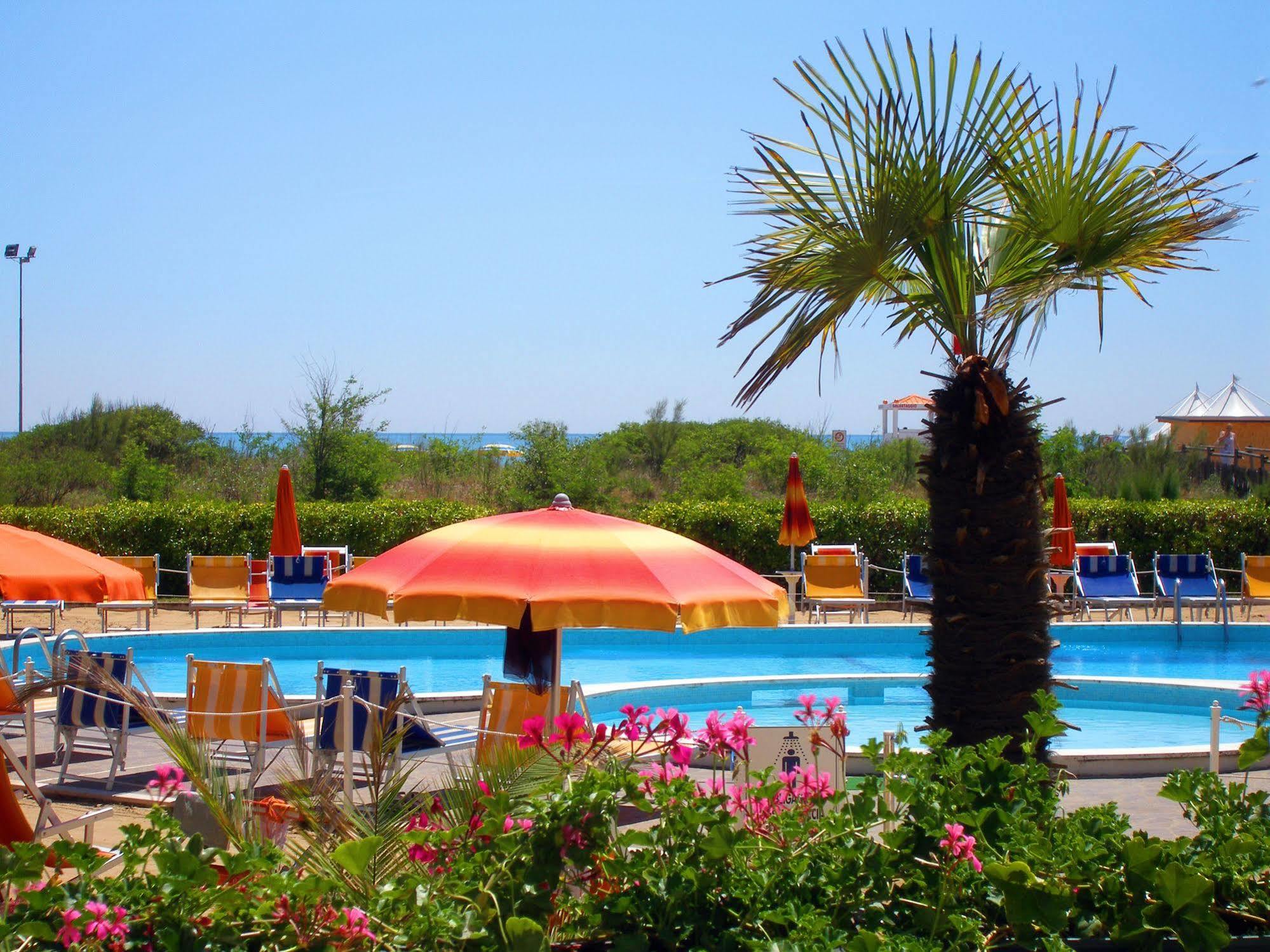Hotel Bertha Fronte Mare Lido di Jesolo Exteriér fotografie