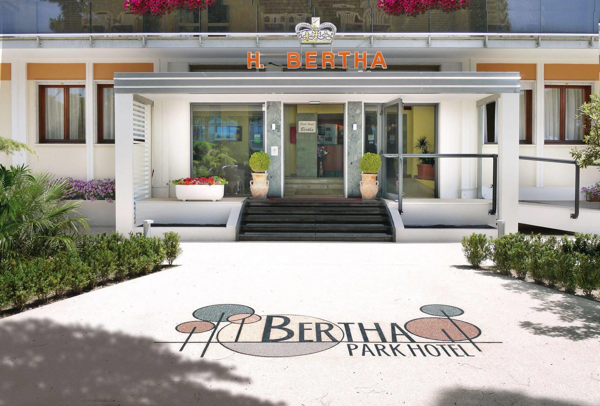 Hotel Bertha Fronte Mare Lido di Jesolo Exteriér fotografie